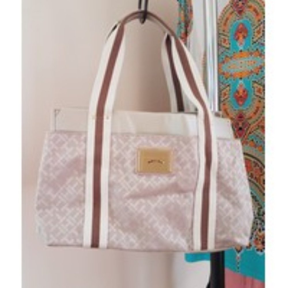 Tommy Hilfiger Small Tote - New